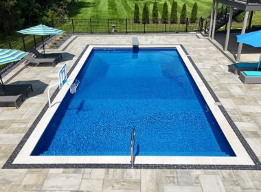 Sussex WI 20x40 Rectangle Vinyl Liner Pool with Basketball Hoop 